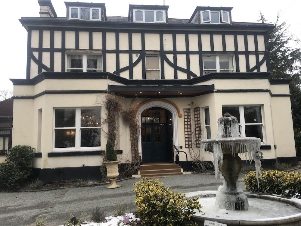 Brook Hall Hotel Childer Thornton ภายนอก รูปภาพ