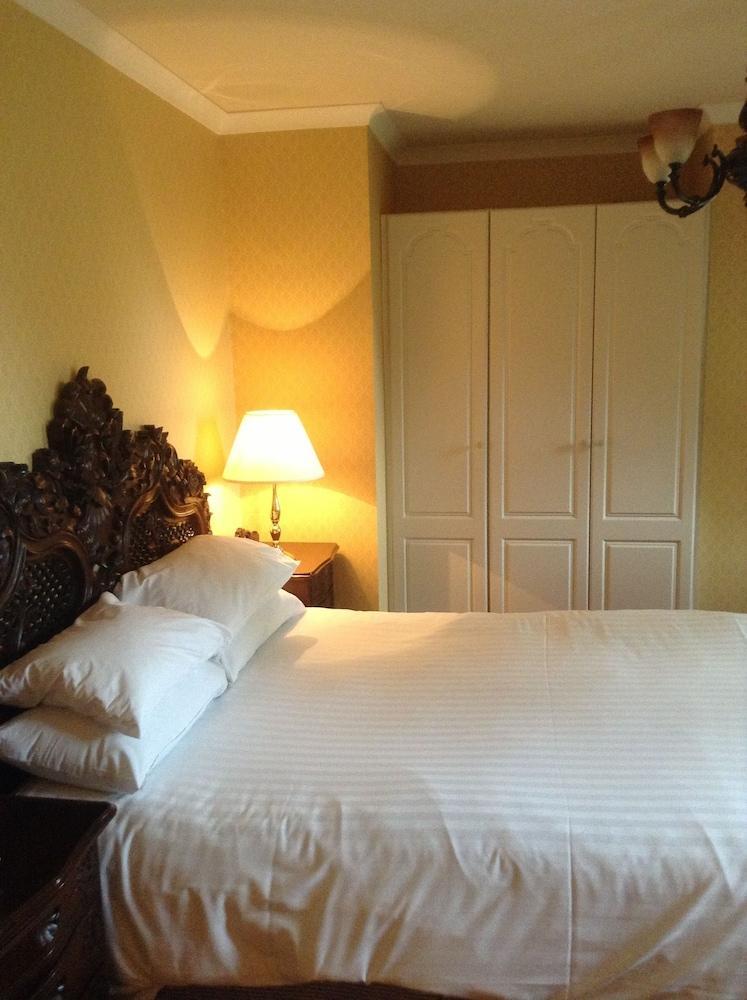 Brook Hall Hotel Childer Thornton ภายนอก รูปภาพ