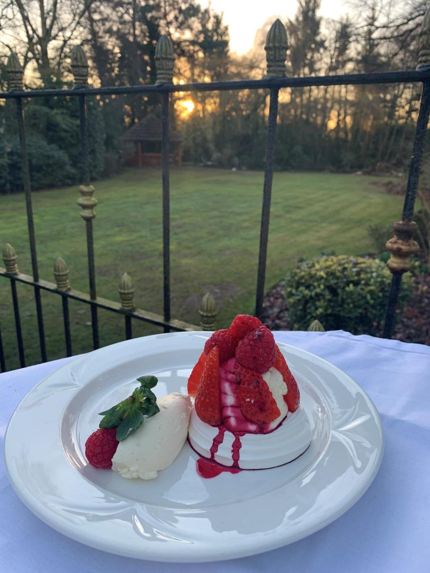 Brook Hall Hotel Childer Thornton ภายนอก รูปภาพ