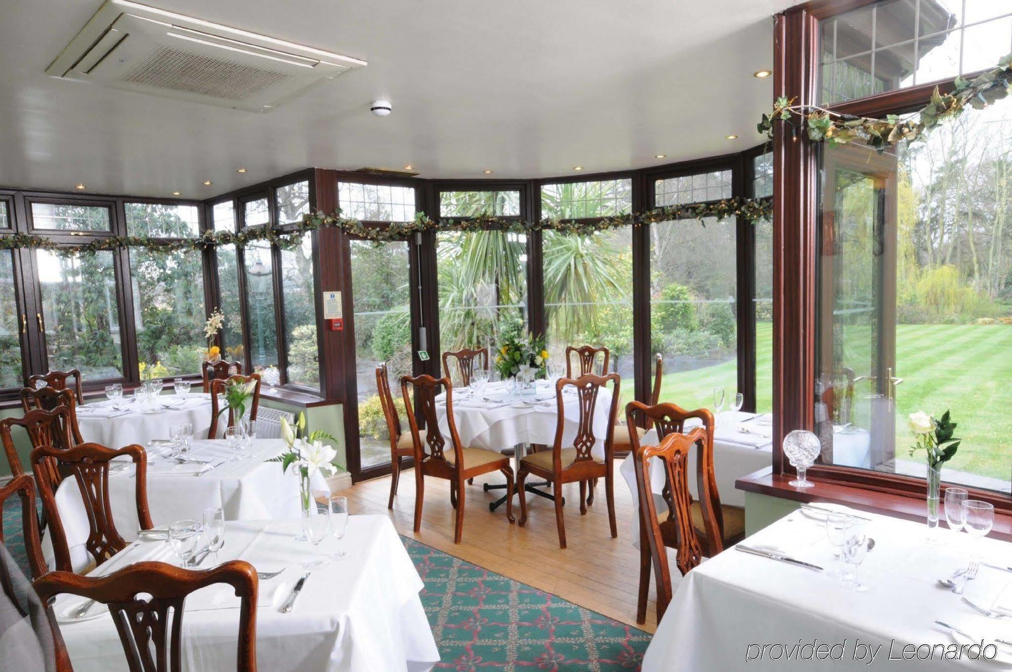 Brook Hall Hotel Childer Thornton ภายนอก รูปภาพ