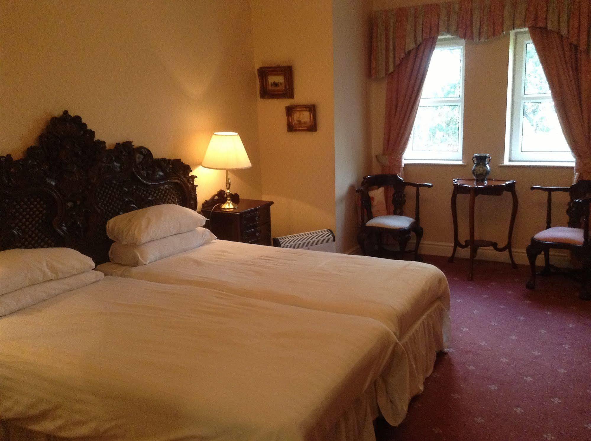 Brook Hall Hotel Childer Thornton ภายนอก รูปภาพ