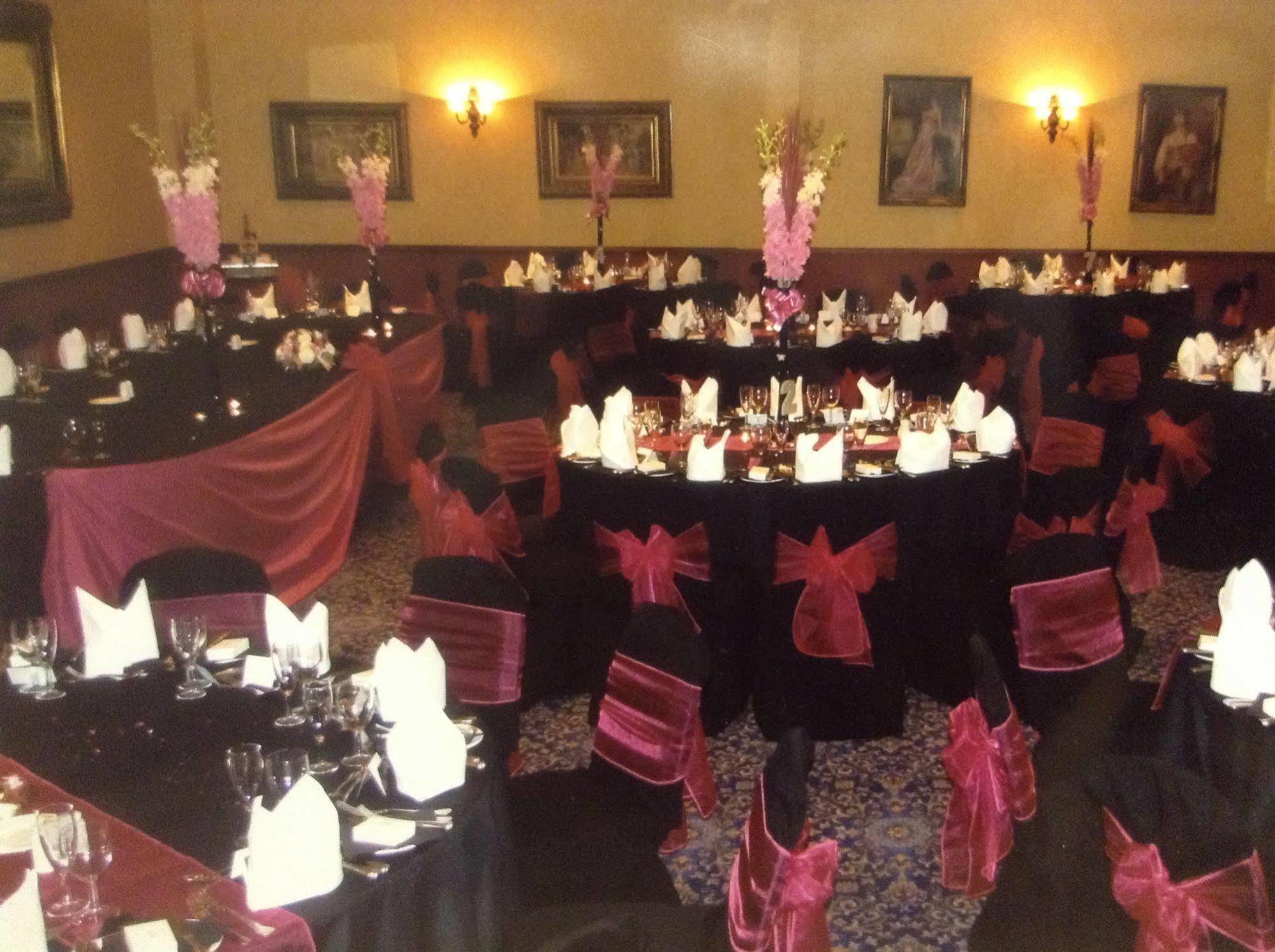 Brook Hall Hotel Childer Thornton ภายนอก รูปภาพ